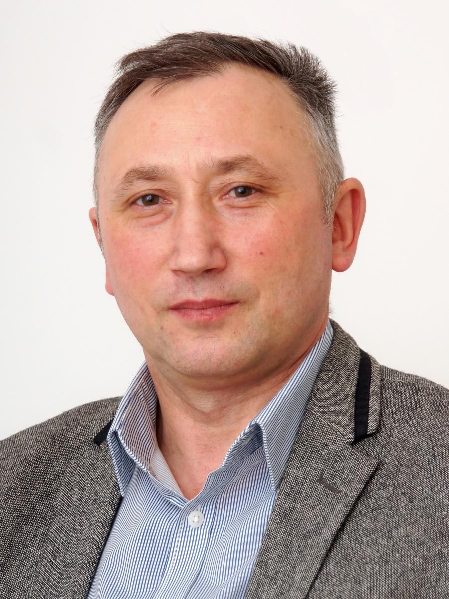 DARIUSZ KULIGOWSKI
